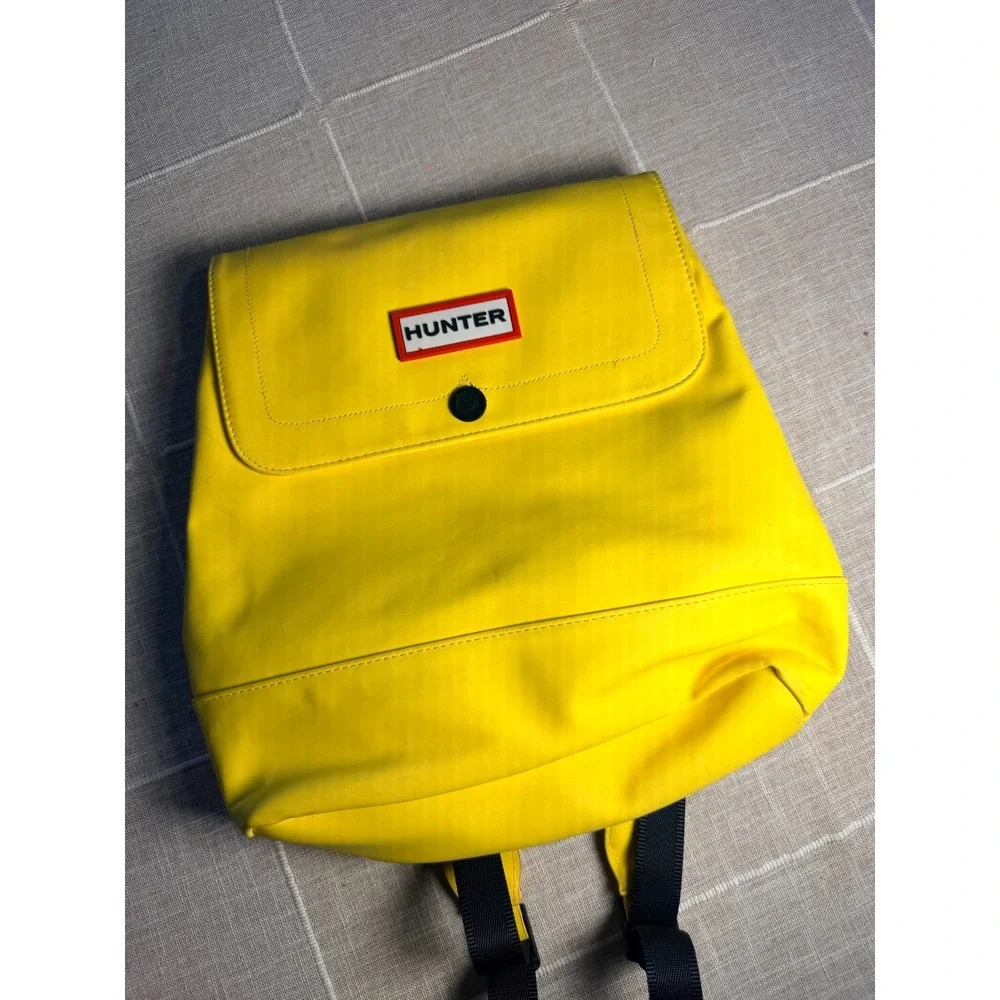 Backpack Target Yellow Waterproof Flap-Top Hunter